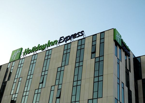 上海共康智選假日酒店樓頂大字 上海共康智選假日酒店樓頂大字